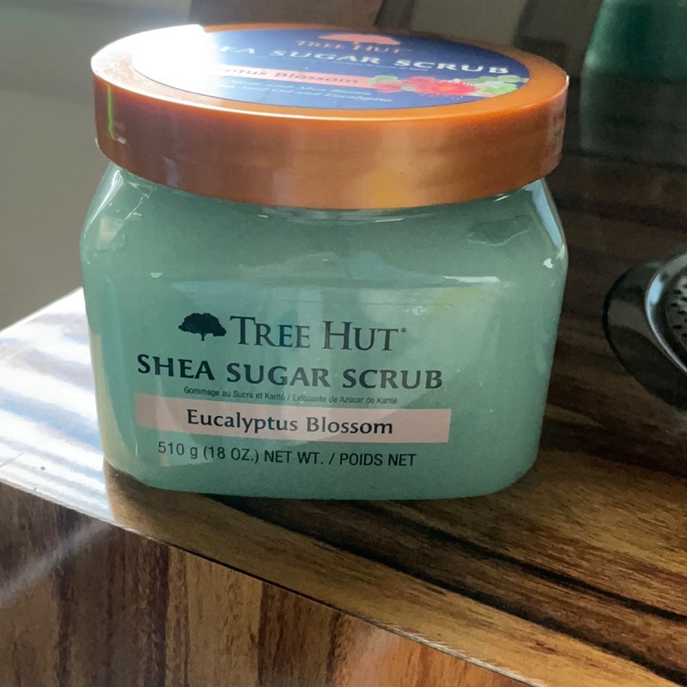 Treehut Eucalyptus Blossom Body Scrub
